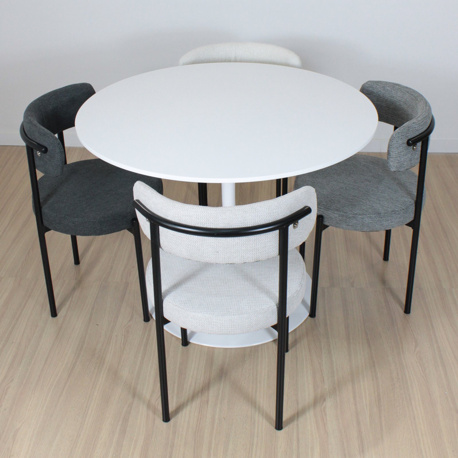 Mesa Saarinen 100cm Negra - Imagen 5