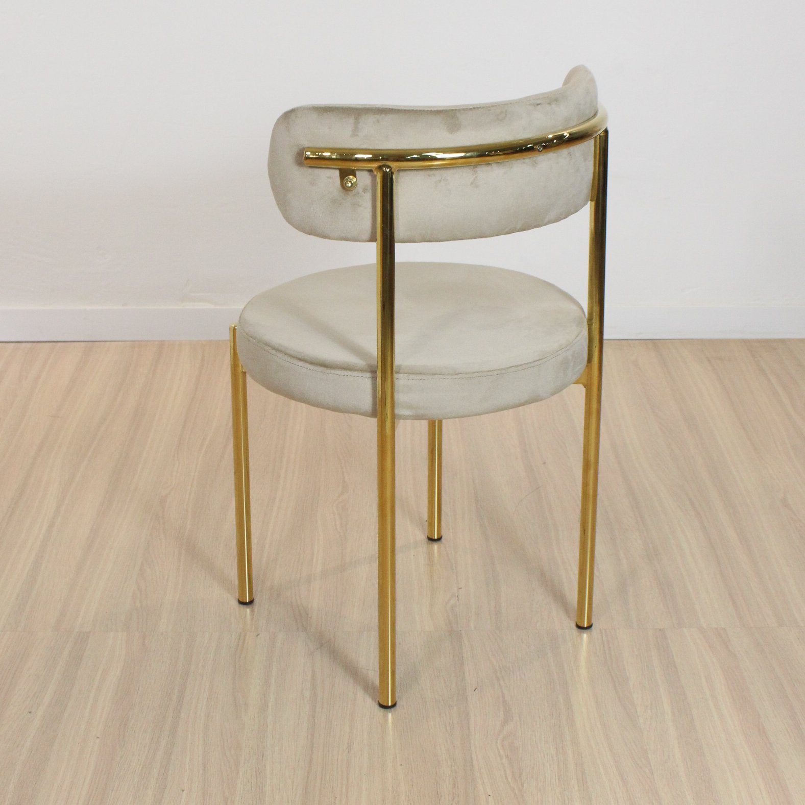 Set x4 Silla love Dorada Pana Vison - Imagen 4